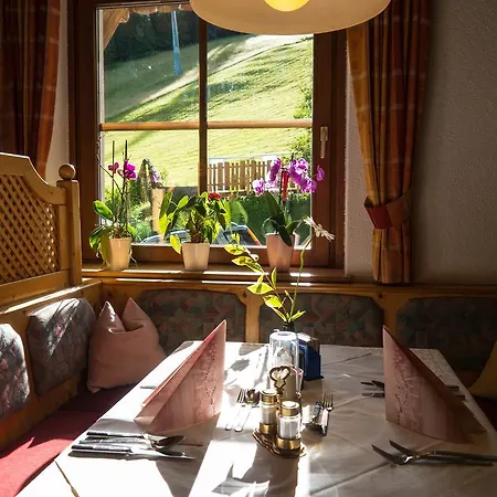 Szálloda Hinteregger Bad Kleinkirchheim
