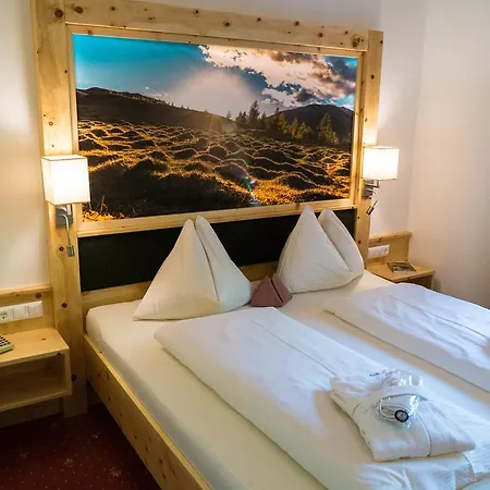 Szálloda Hinteregger 4*